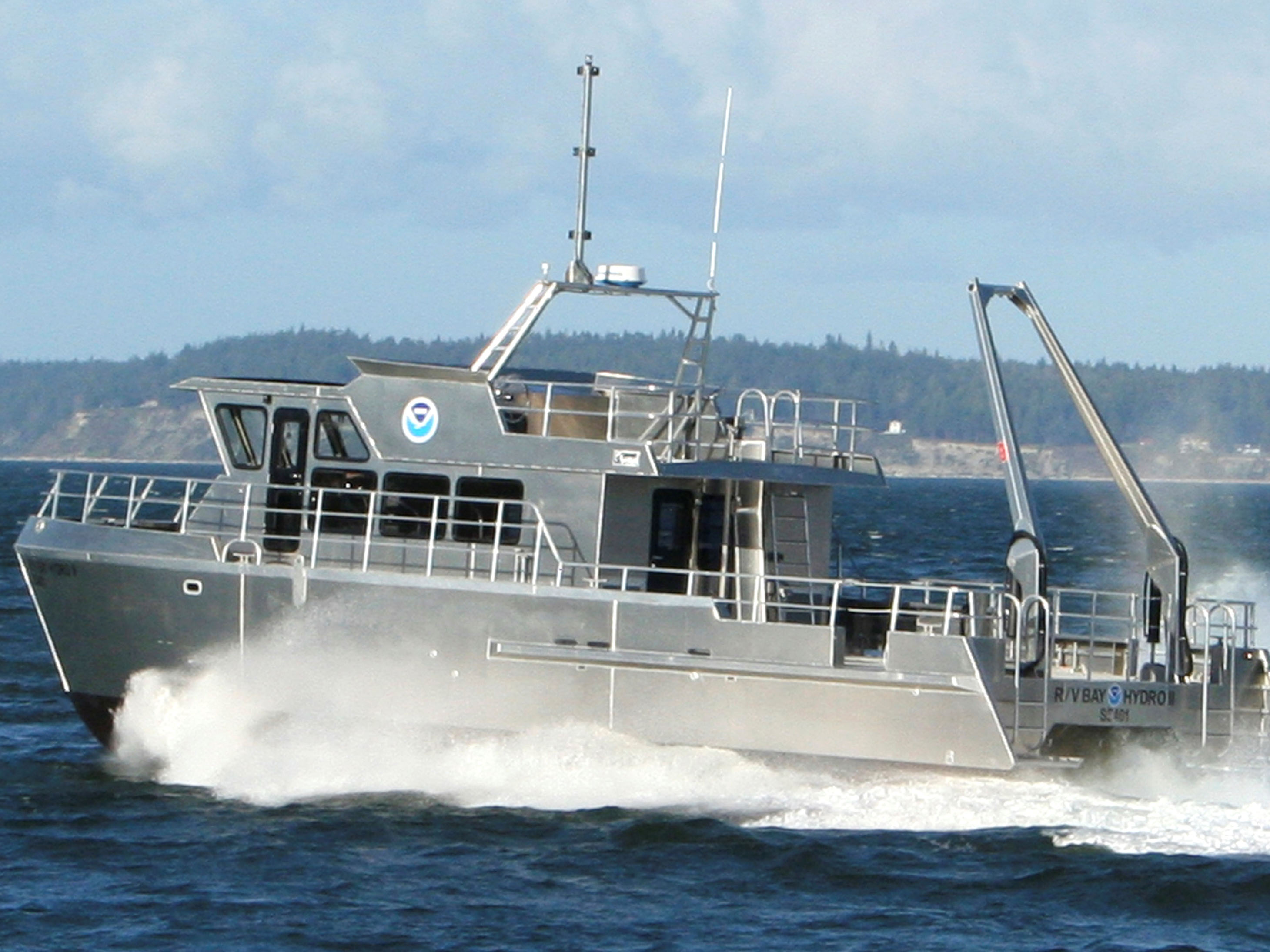 NOAA R/V Bay Hydro II underway. NOAA R/V Bay Hydro II underway.