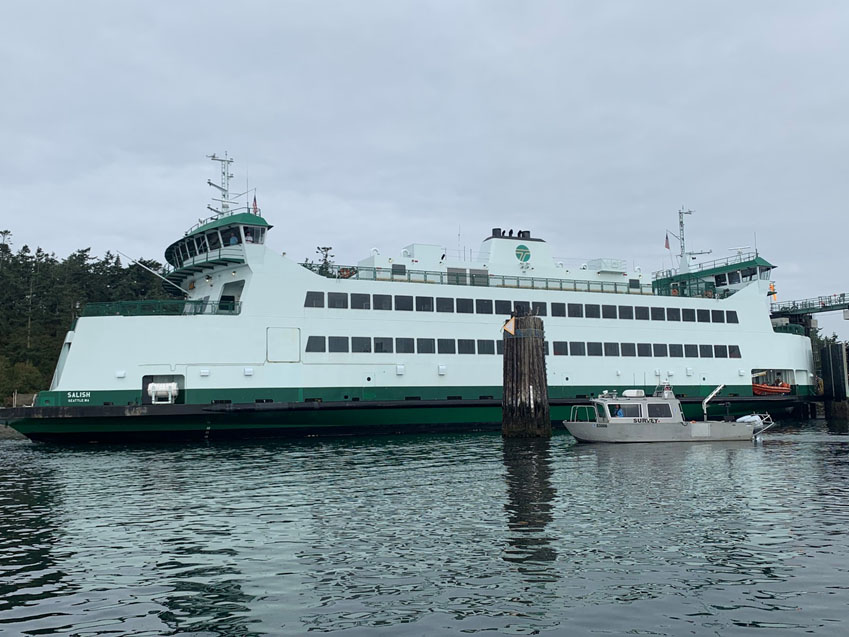 Ferry with navigation response vessel.
